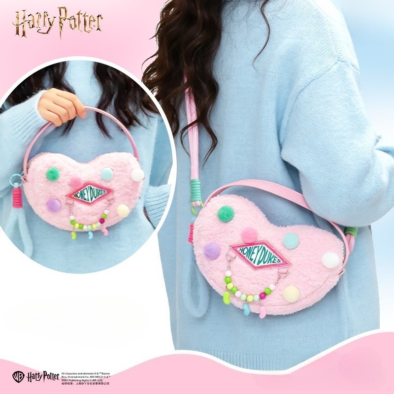 حقائب يد صغيرة جديدة على طراز  - مراجعة Anime Merchandise Bag وسعره