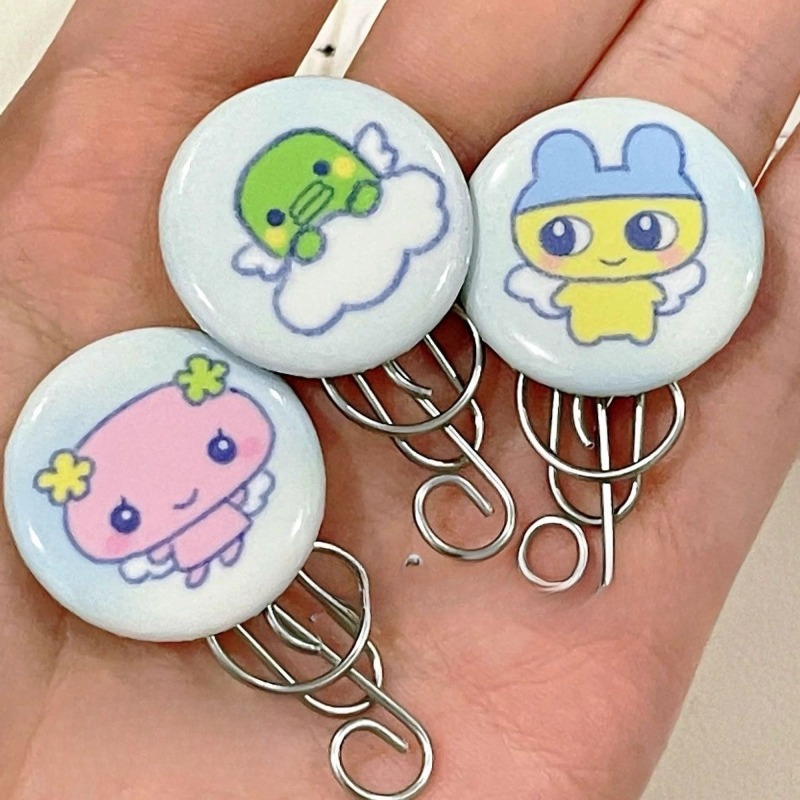 شارات صغيرة على شكل شخصية المل - مراجعة Pin Button Badge وسعره