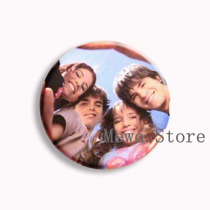 فيلم Rebelde طريقة لينة زر دبو - مراجعة Pin Button Badge وسعره