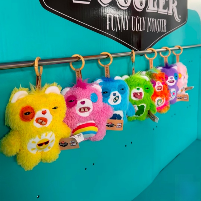 الطلب المسبق: سلسلة مفاتيح جدي - مراجعة Anime Merchandise Sales وسعره