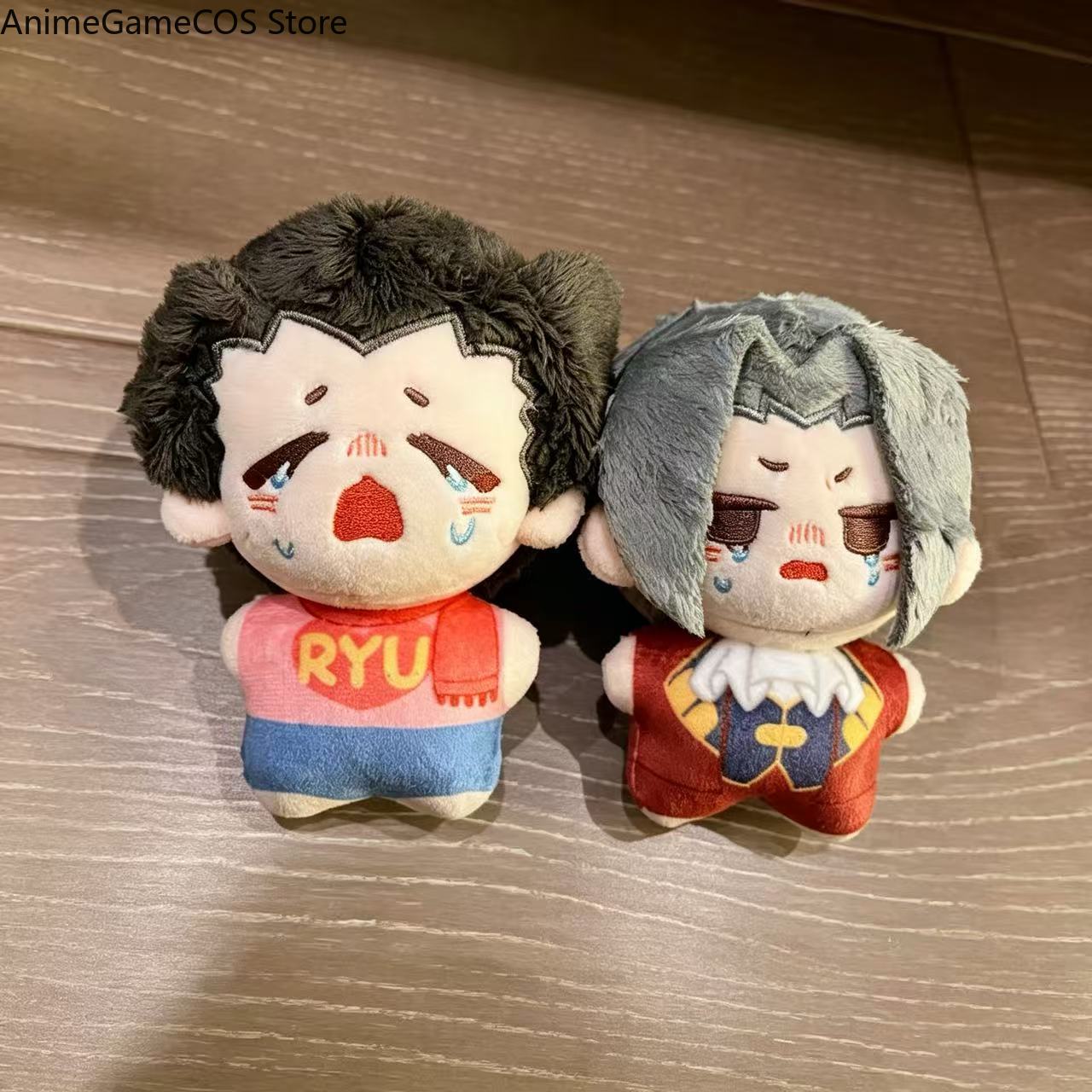دمية قطيفة أنمي لشخصية مايلز إ - مراجعة Anime Merchandise Bag وسعره